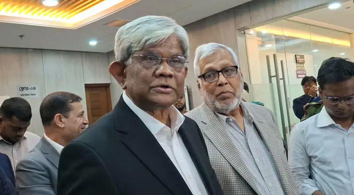 লুকিয়ে রাখা টাকা ব্যাংকে ফেরায় কোটিপতি হিসাবধারীর সংখ্যা বাড়ছে